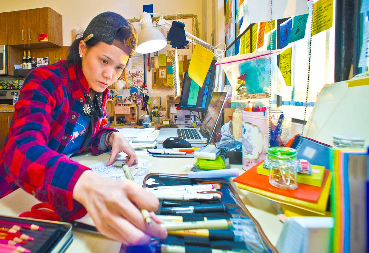 Photo of Lanvi Nguyen at work.